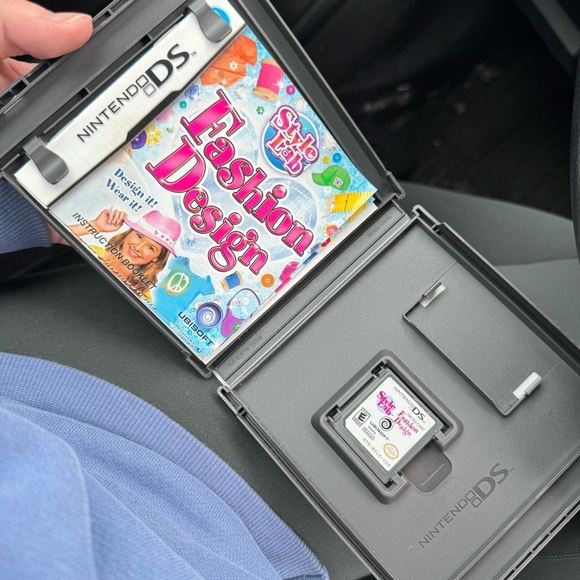 Nintendo DS Style Lab Fashion Design Game - Multicolor - Picture 4 of 4